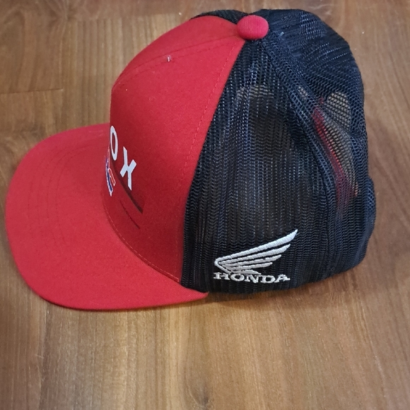 Fox Red and Black Racing Cap - Picture 3 of 7